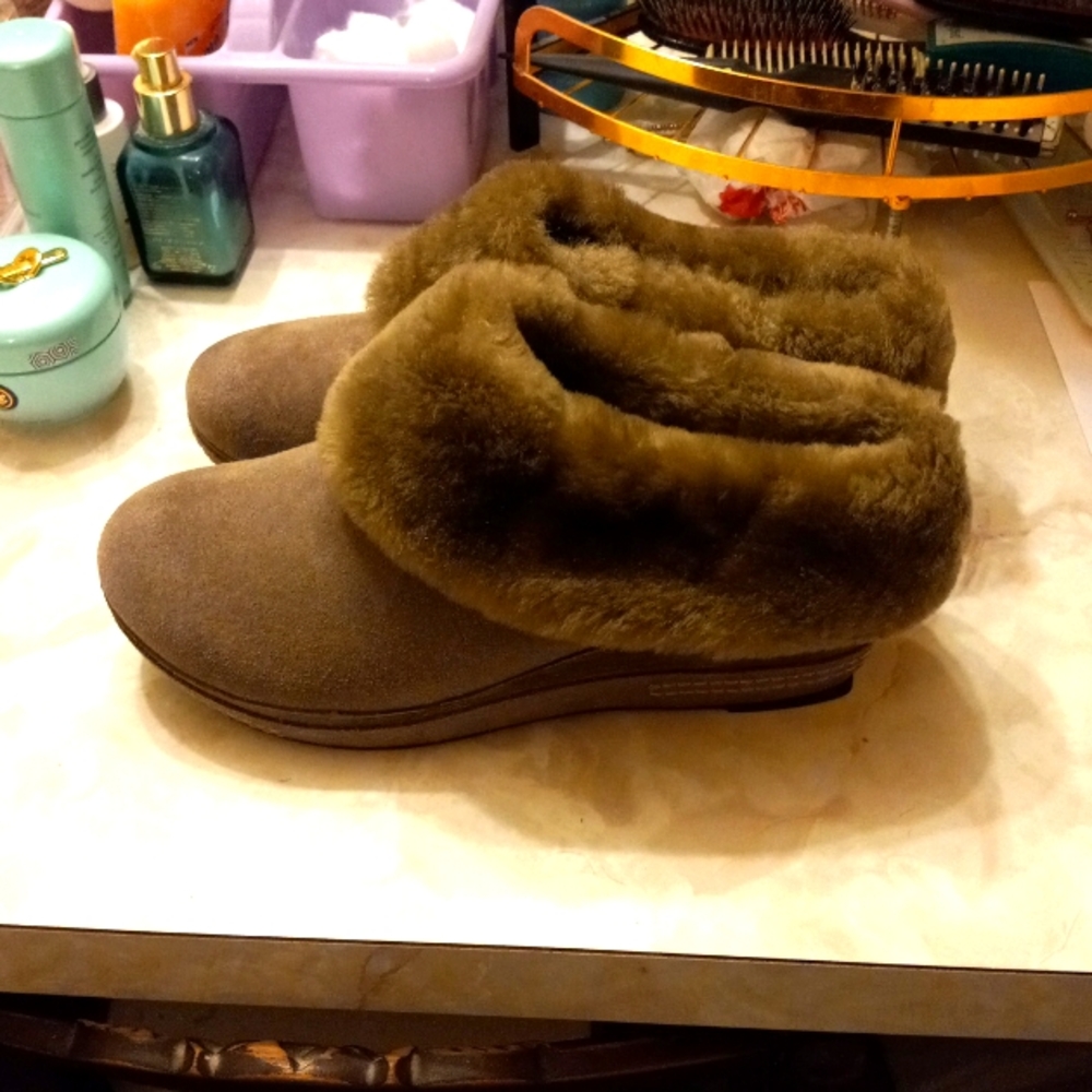 Soft Surroundings Clogs